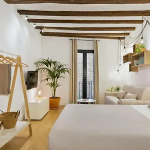 Ola Living Born Barcelone